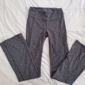 Athleta Yoga pants Medium Tall